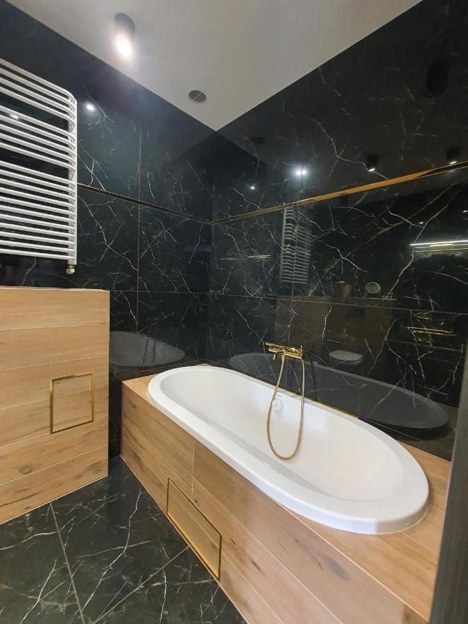 Apartament Dubaj Gliwice Buitenkant foto